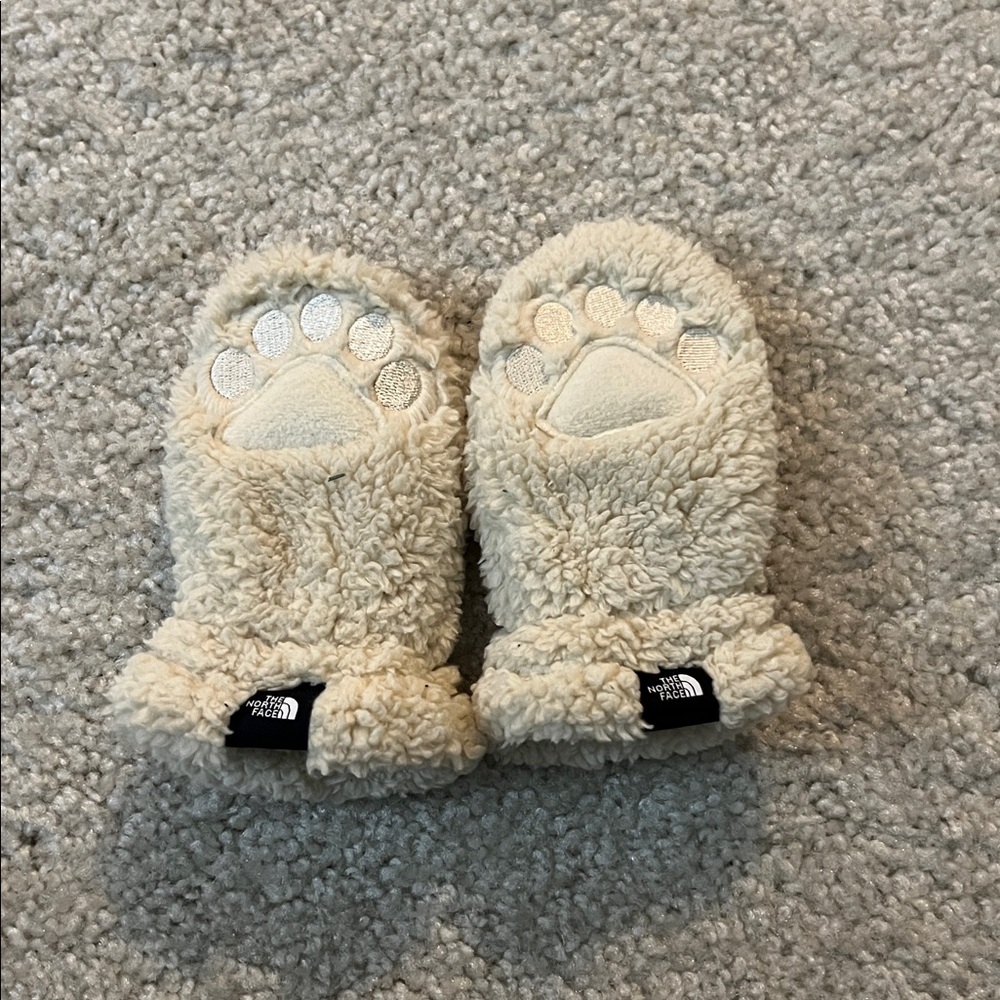 The North Face Fleece Baby bear claw mittens